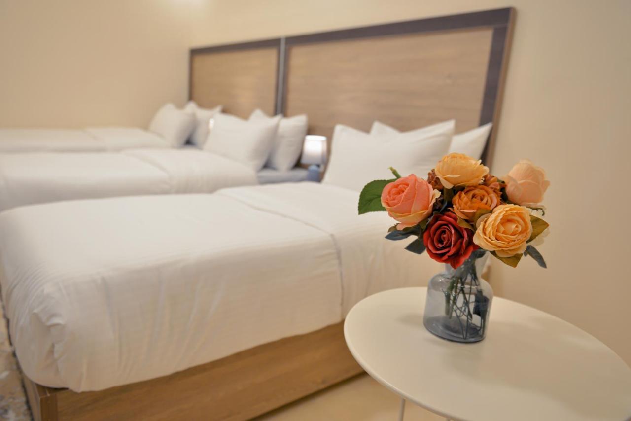 Beit Alshabaan Inn Вади Муса Экстерьер фото